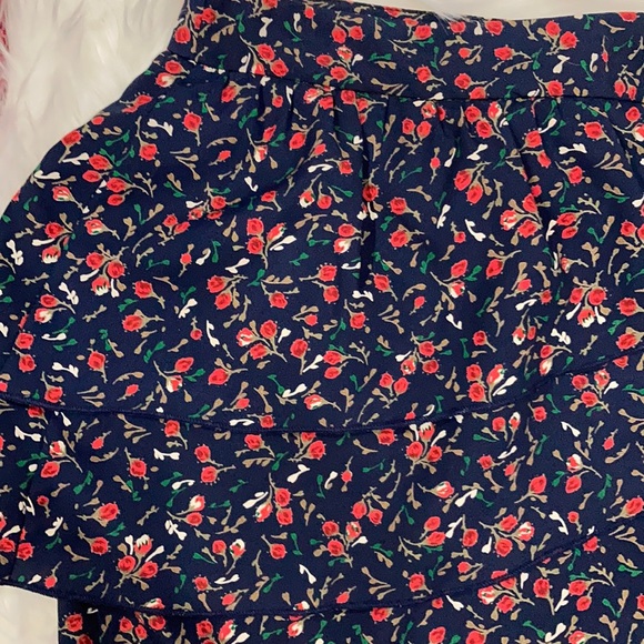 Floral Mini Skirt / Ruffle - Picture 2 of 3